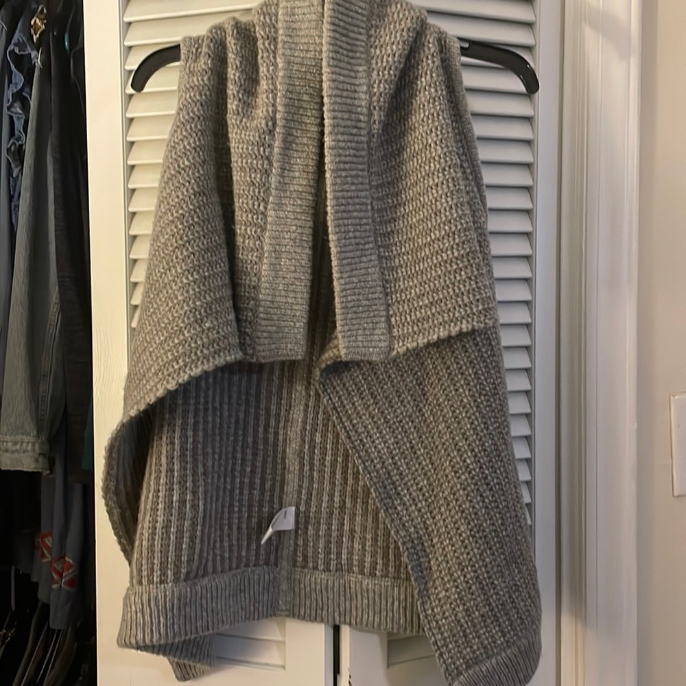 Sweater Vest